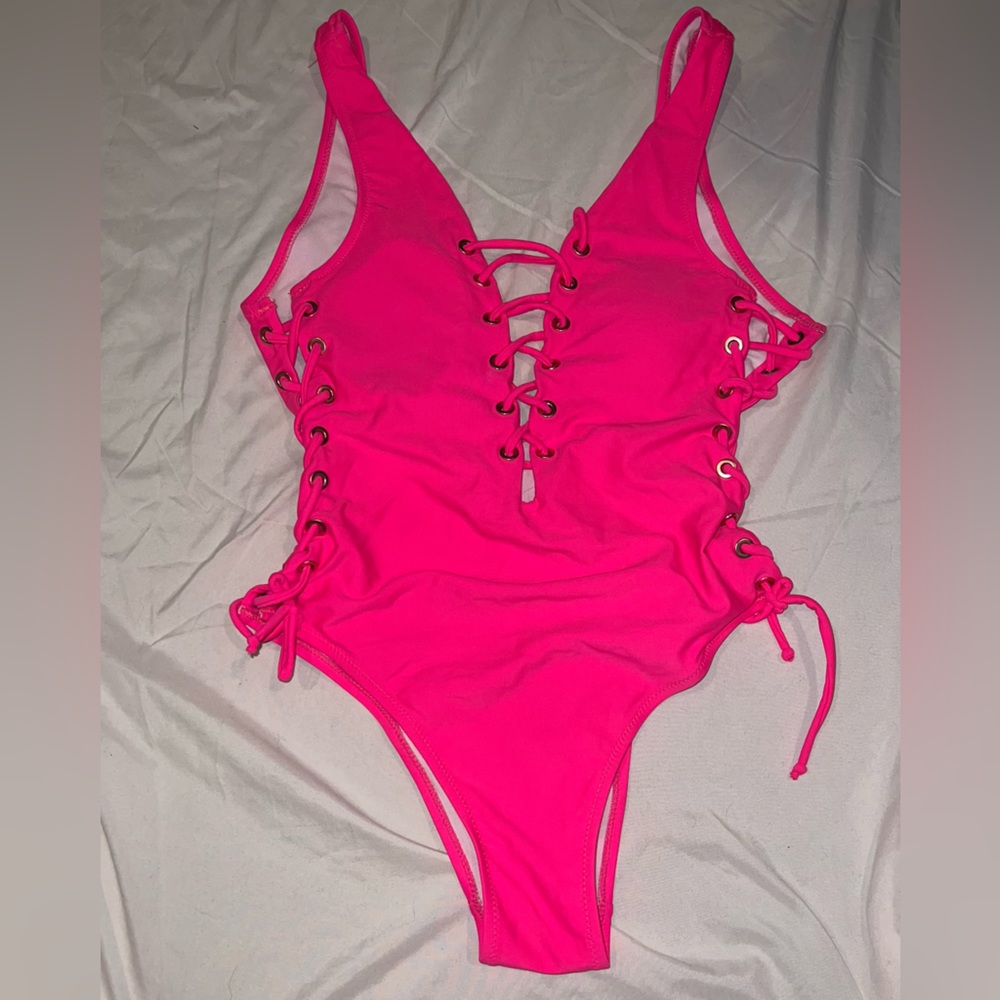 One piece bathing suit